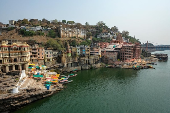 Omkareshwar_tv_destination_img_2