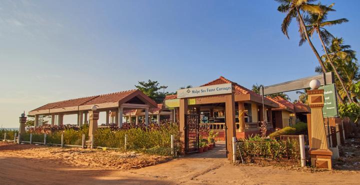 udupi_malpe_seafront_cottage.
