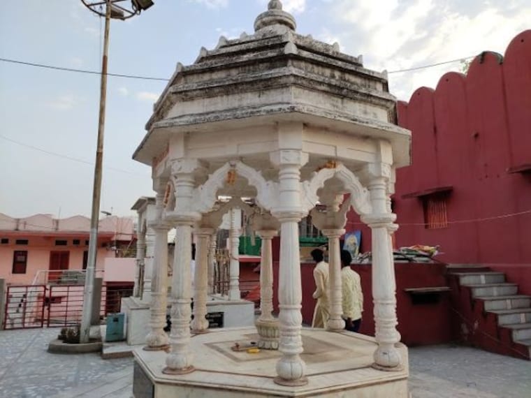 ujjain_bhartrihari_caves