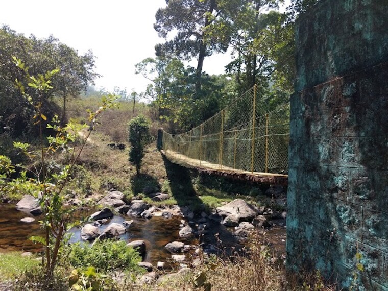 Chinnar_Kallar_Falls_4