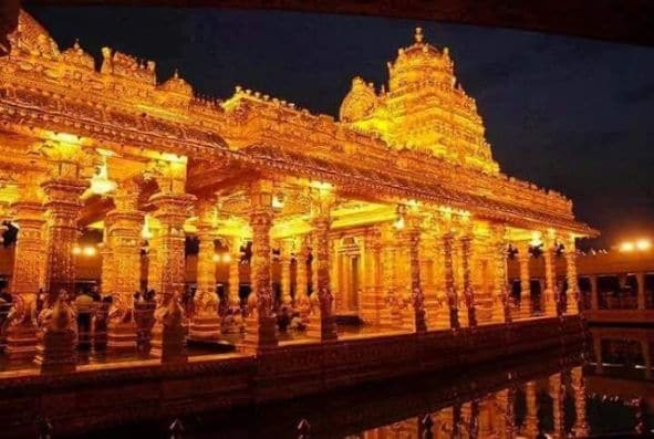 Vellore Sri Lakshmi Narayani Golden Temple Landscape Image