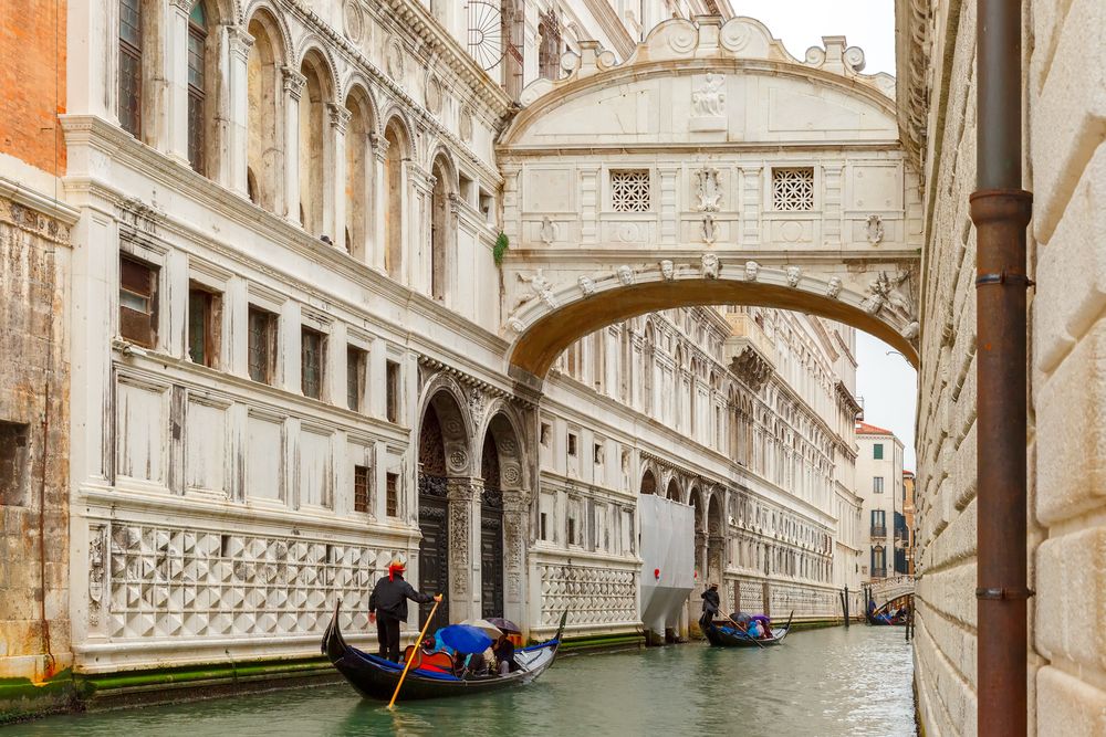 Bridge_of_Sighs_Ponte_dei_Sospiri_2