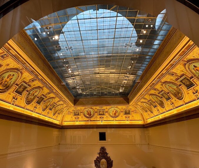 Museum_of_Applied_Arts_3