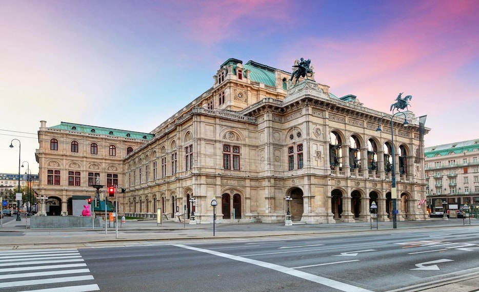 Vienna_State_Opera_1