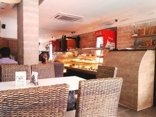 vizag_pastry_coffee_n_conversation