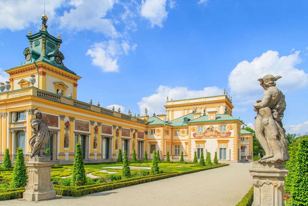 Wilanow_Palace_Museum_and_Park_4