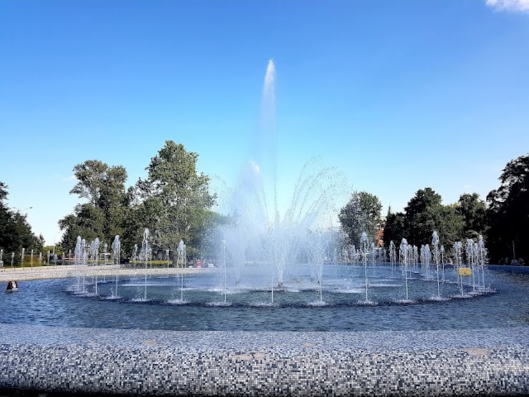 Multimedialna_Fontana_1