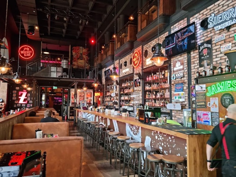 Whiskey_in_the_Jar_1