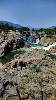 Hogenakkal Falls, Tamil Nadu