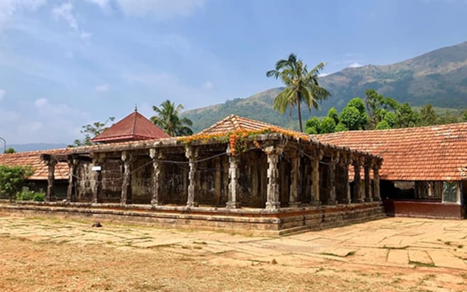 Wayanad Thirunelli Temple Landscape Image