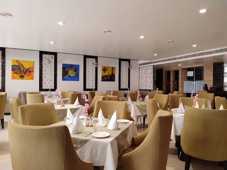 Hotel_JK_Residency_3