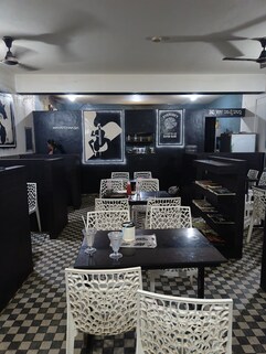 Black and White Pizza Corner