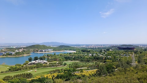 Yanqi Lake