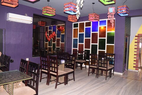 Davinci Cafe & Restro || Best Cafe | Restaurant