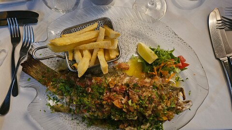 La Perle Noire Restaurant