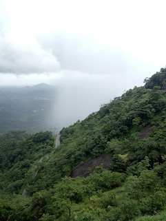 Lakkidi View Point