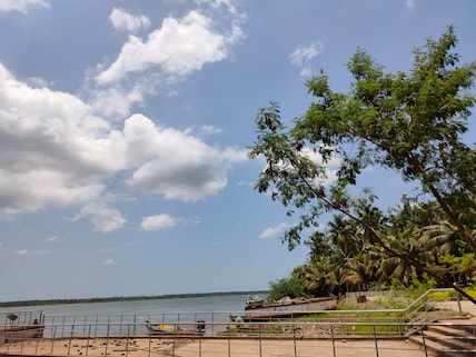 Royal Daawat Restaurant