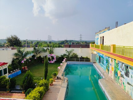 THE PRABHA INTERNATIONAL HOTEL & CATERERS