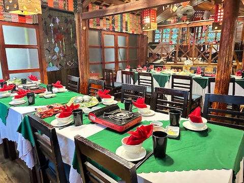 Red Dzao House