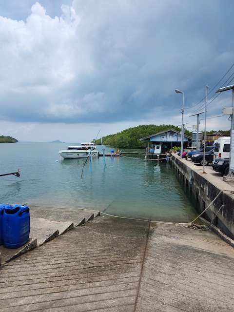 Bang Rong Pier