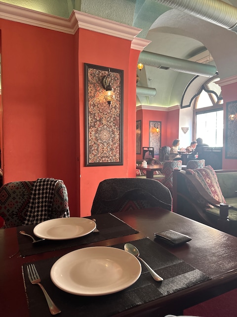 Shahi Darbar Indian Restaurant