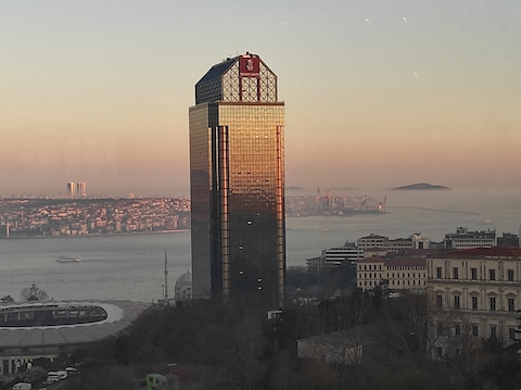 Dubb Indian Bosphorus