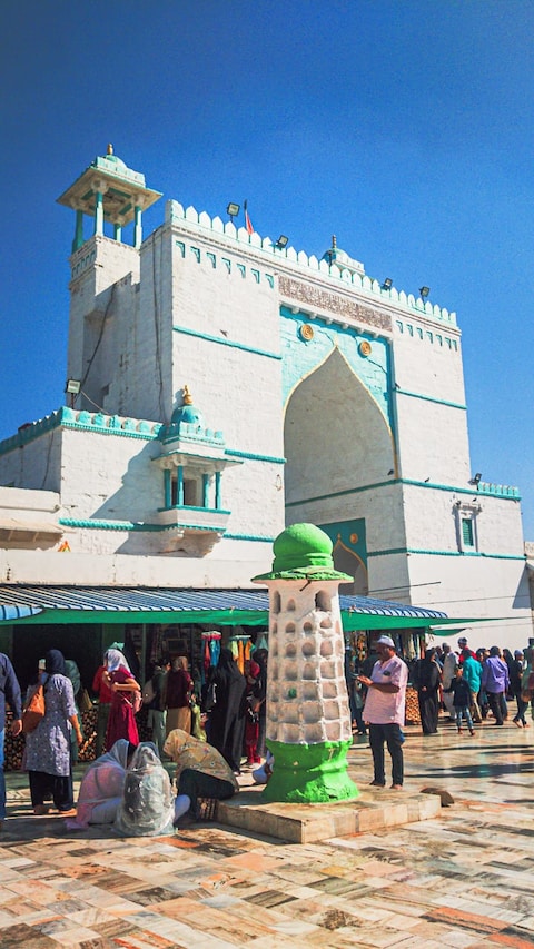 Buland Darwaza