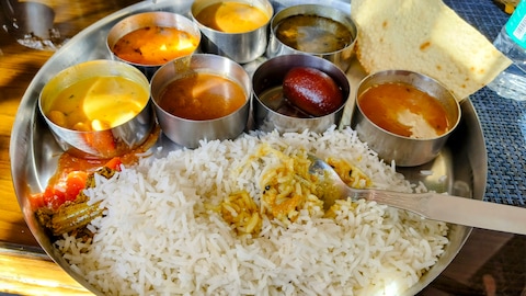Sapna Sweets