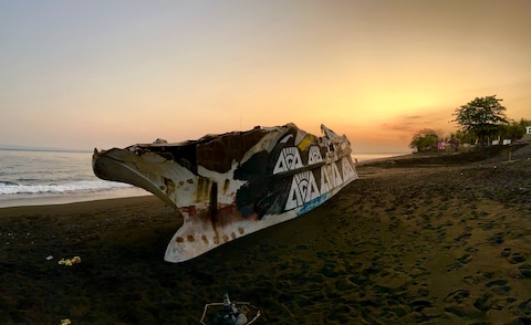 Pantai Wates Karangasem
