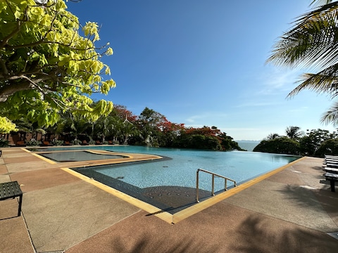 Royal Cliff Garden Condominium