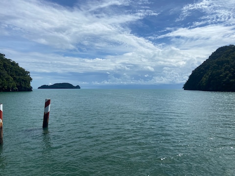 Lake of Pregnant Maiden