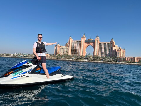 Nemo WaterSports Jet Ski Dubai, Parasailing & Flyboard