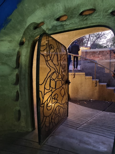 Amdavad Ni Gufa