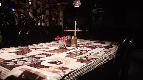 Ebonys Cafe Restaurant