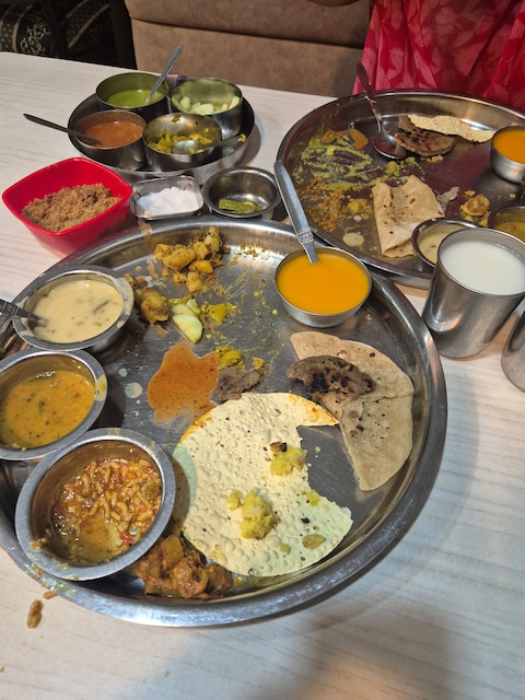 Shree Vallabha Dining Hall (A.C. Hall)