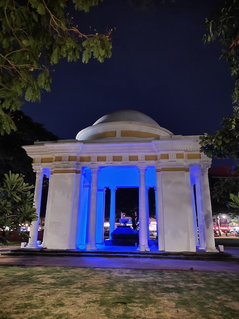 Azad Maidan