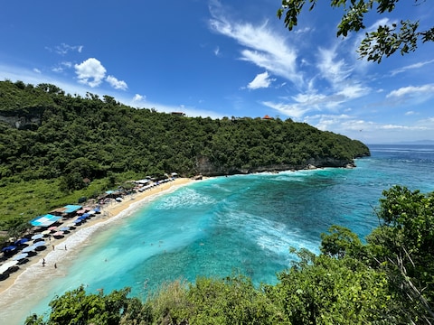 Atuh Beach