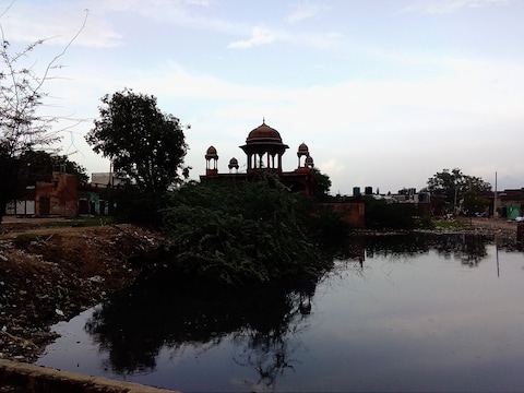 Dhakri Ka Mahal