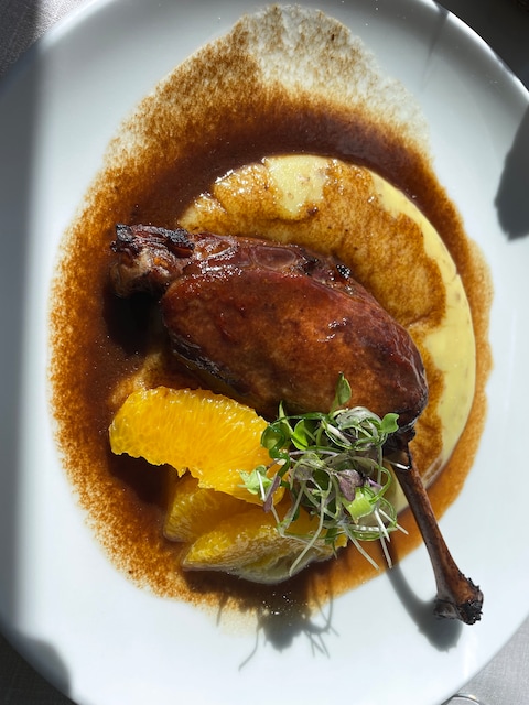 Nice To Meet You Restaurant & Lounge