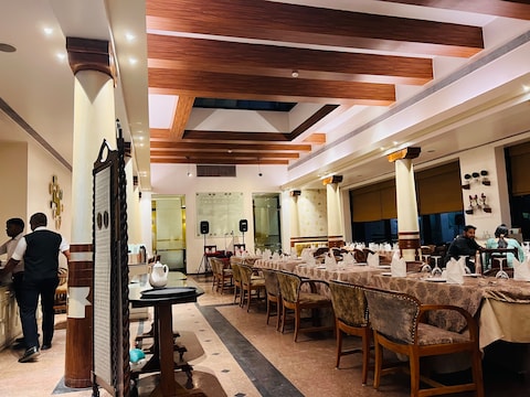 Spice Court