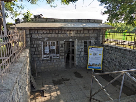 Shore Temple ticket counter