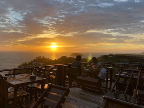 After Beach Bar & Restaurant