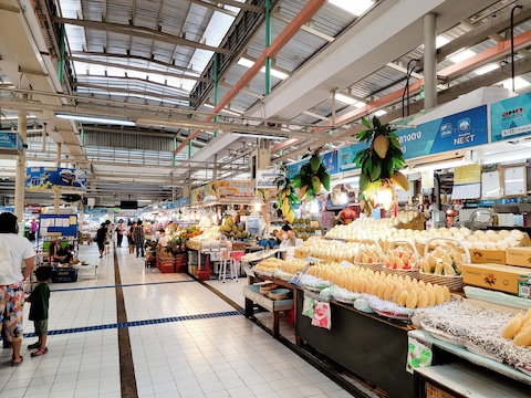 Or Tor Kor Market
