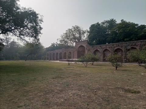 Neela Gumbad