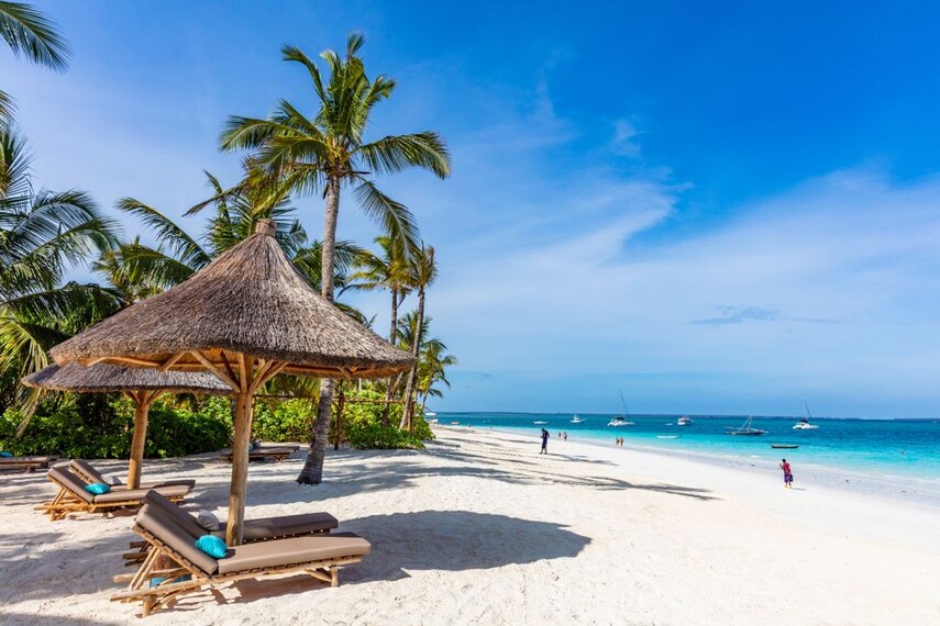Kendwa_Beach_1