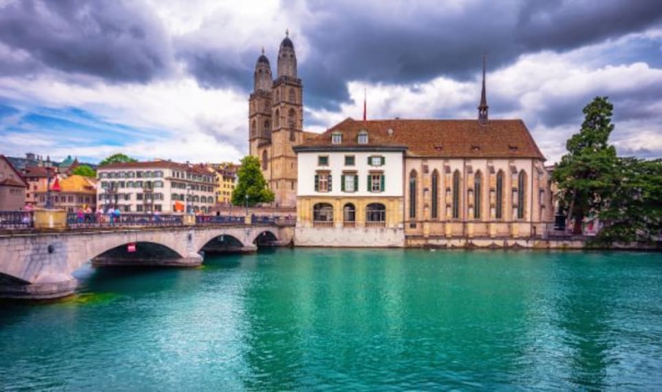 zurich_explore_the_old_town